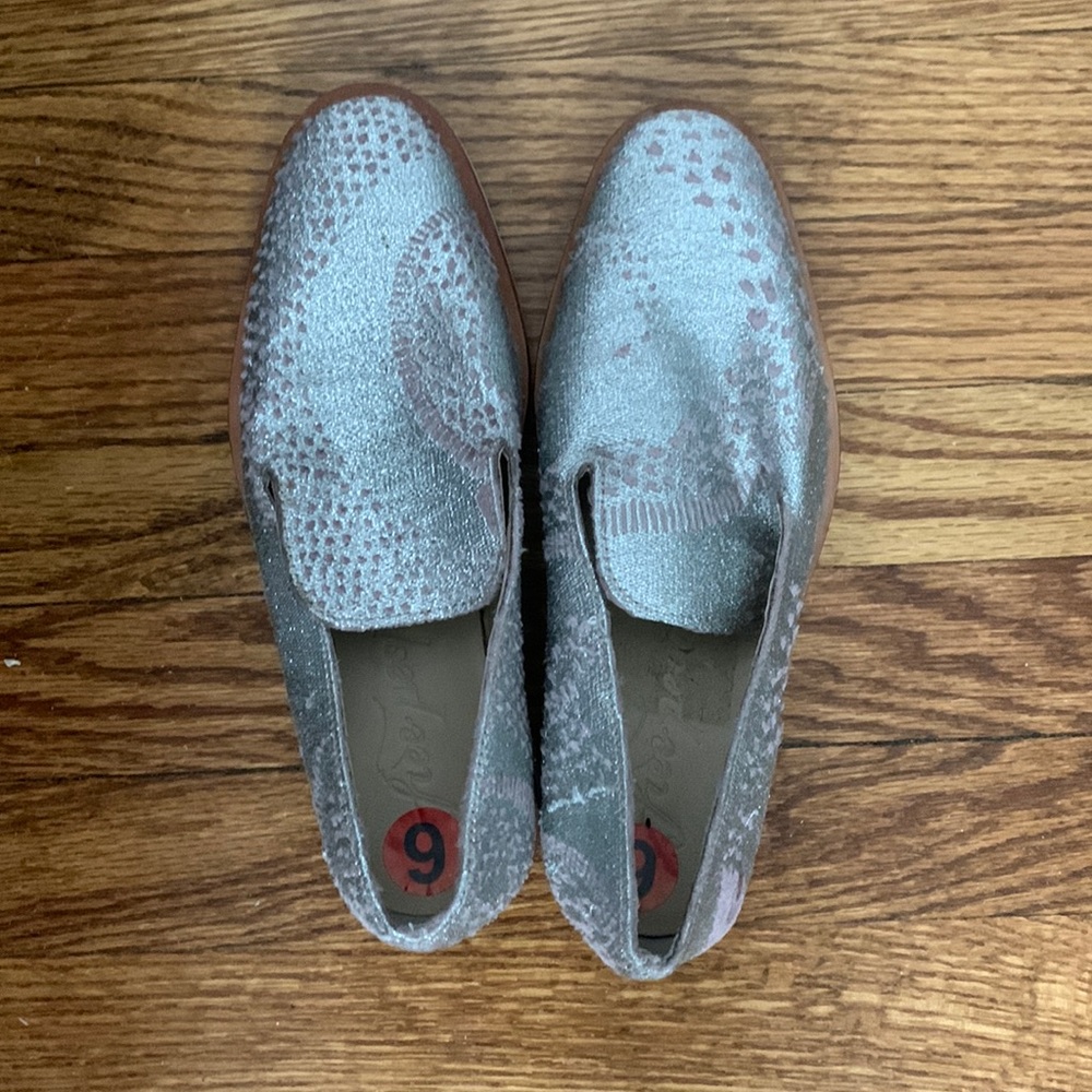Free people snake eye loafers size37